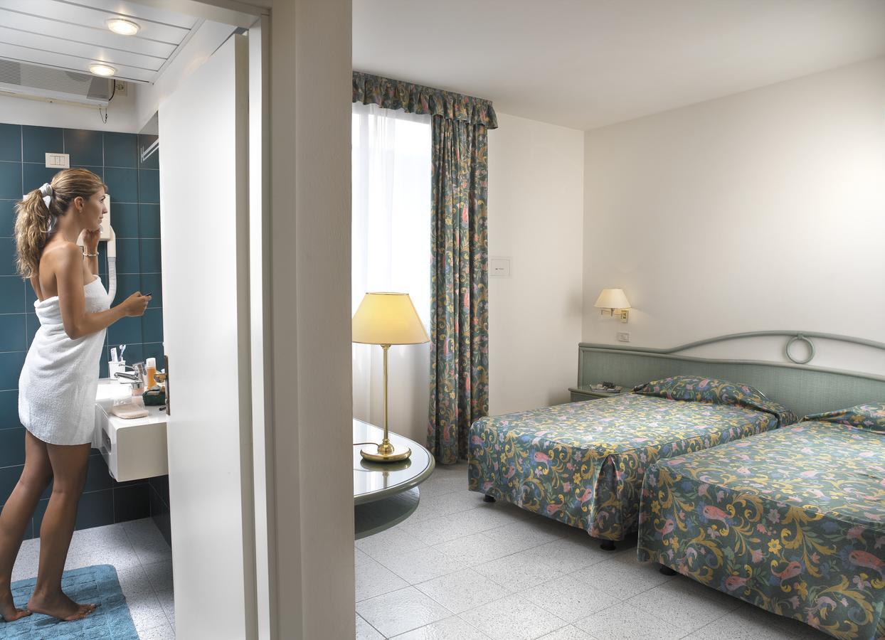 Hotel Italia Беллария-Иджеа-Марина Номер фото